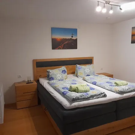 Gaestehaus Ferner Apartman