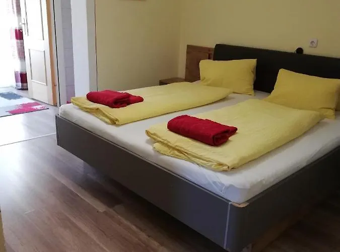 Gastehaus Ferner Санкт-Михель (Лунгау)